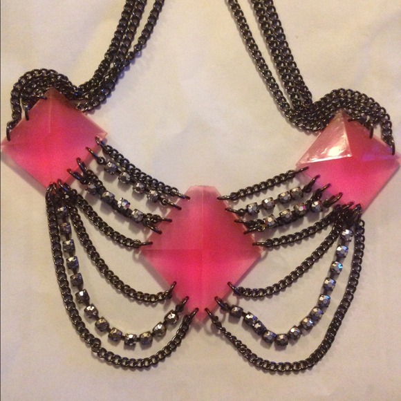 Chain necklace