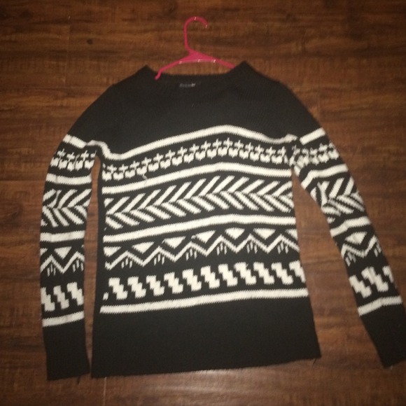 Forever 21 sweater
