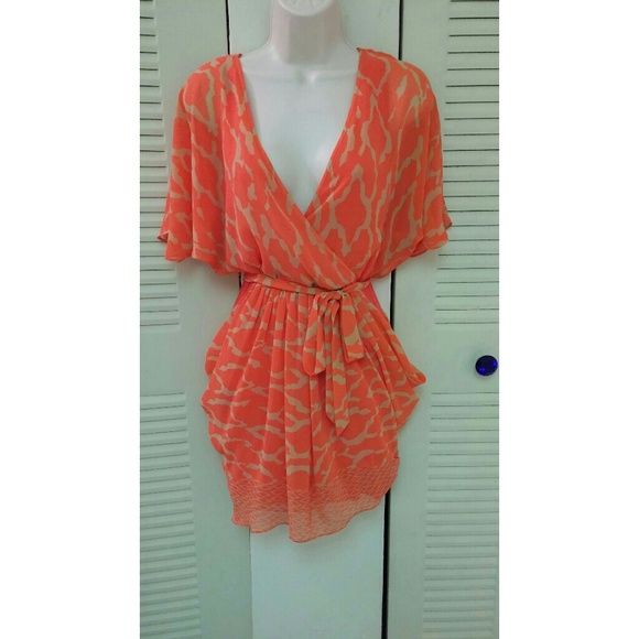 Beautiful Coral bebe Dress