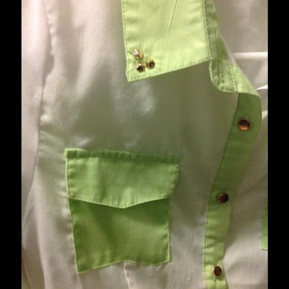 TCEC Green/White Button Up - Picture 2 of 4