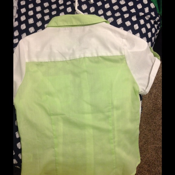 TCEC Green/White Button Up - Picture 3 of 4