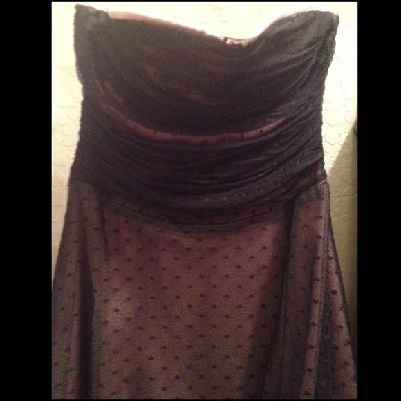 BCBG Strapless Dress!  PRICE REDUCED & NEGOTIABLE! - Picture 3 of 4