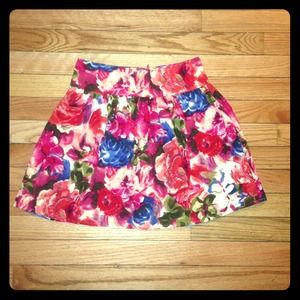 Forever21 Floral print skirt...