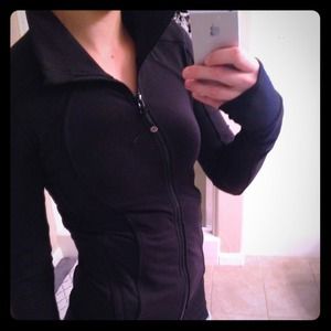 Lululemon black zip up