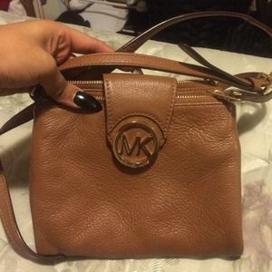 Michael kors cross body