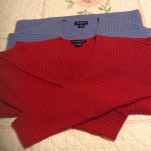 Ann Taylor 100% Cashmere Sweater