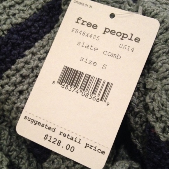 SOLD in BUNDLE - Picture 4 of 4