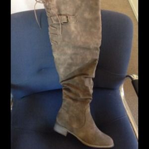 Over the knee brand new boots