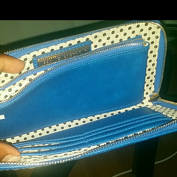 Urban Expressions Clutch Wallet