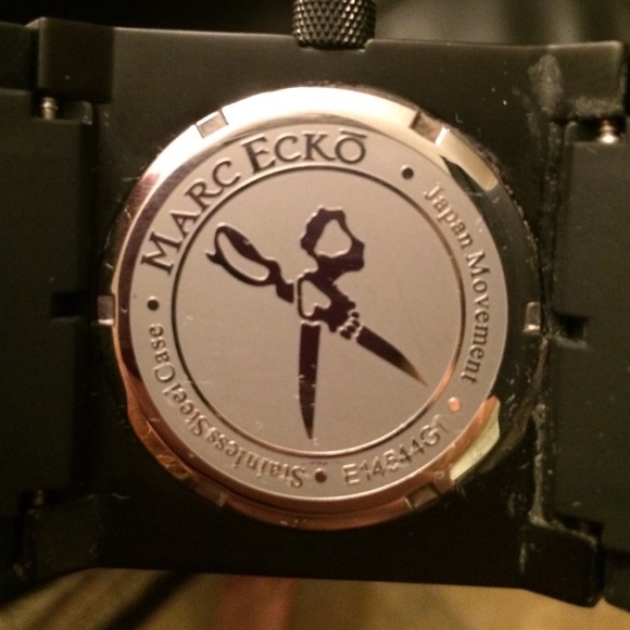 Black Marc Eckō watch - Picture 2 of 2