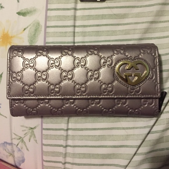 Gucci wallet