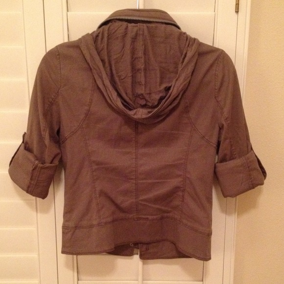 Express Jacket - Picture 4 of 4