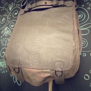 CC SKYE Onie Crossover Leather Bag