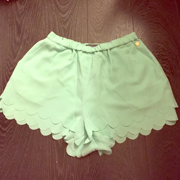 PacSun Pants - Kendal and Kylie shorts
