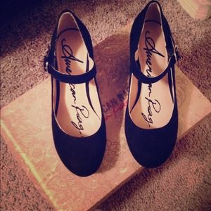 American Rag CIF wedge shoes