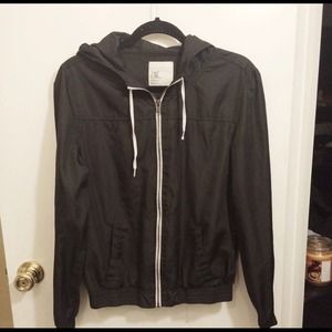 🚫 ON HOLD 🚫 Black windbreaker 🌿