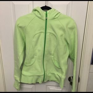 Lululemon scuba hoodie lulu size 8 bright green