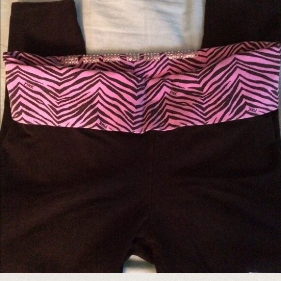 VS Purple Yoga leggings