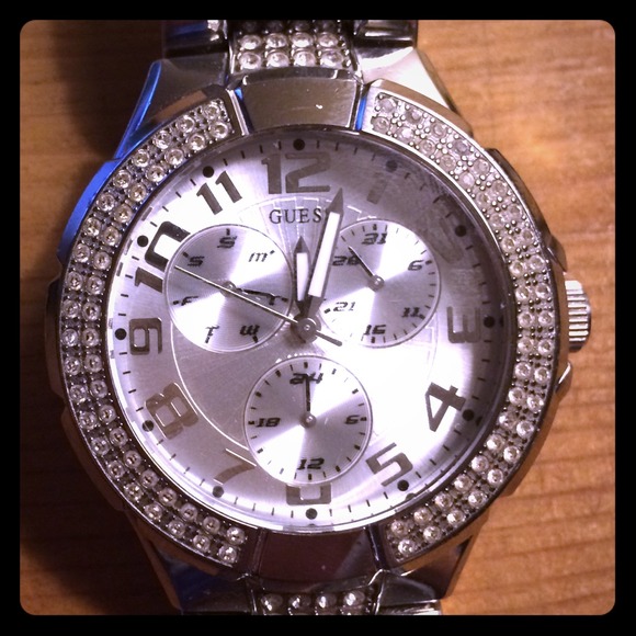 Guess: Silver Prism Watch