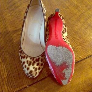 Authentic Christian LOUBOUTIN heels. Size 36.