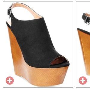 ZiGi Soho Black Wooden Platform Wedge Sandal.