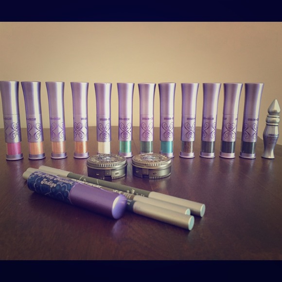 Urban Decay Lot - 19 pieces, never used!