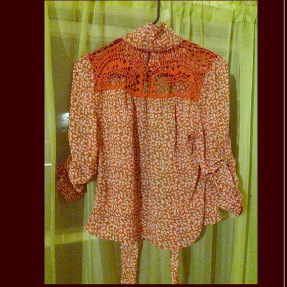 Floral print shirt