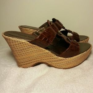 Lower East Side brown wedges