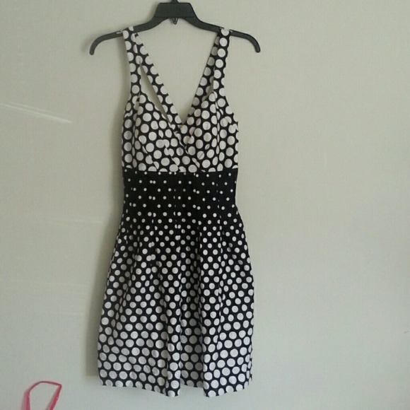 Adorable Kim Rogers dress