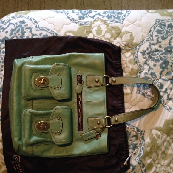 Coach Gigi Leather Tote