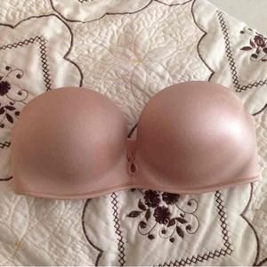 Beautiful VS 32B Bombshell Bra