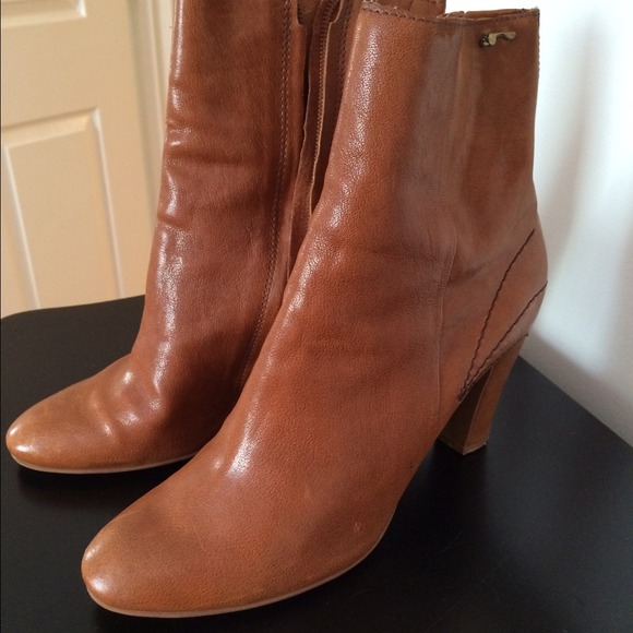Naked Feet mid calf/ankle boots