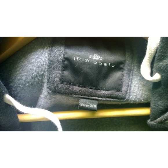 ⚠️SOLD⚠️Varsity Jacket - Picture 3 of 3