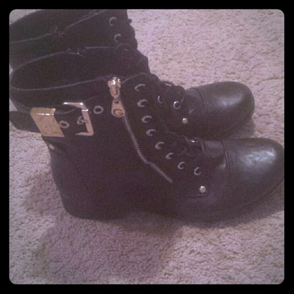 Combat boots for fall/winter