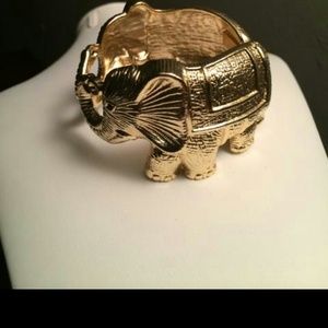 Elegant elephant bangle