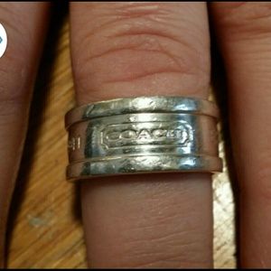 Coach ring silver