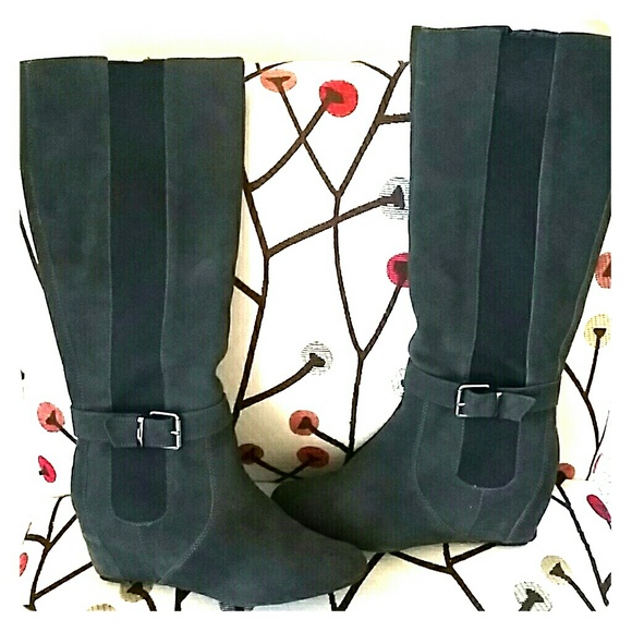 Kenneth Cole Grey Boot