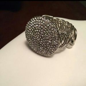 Flawless stretchy fashion bracelet