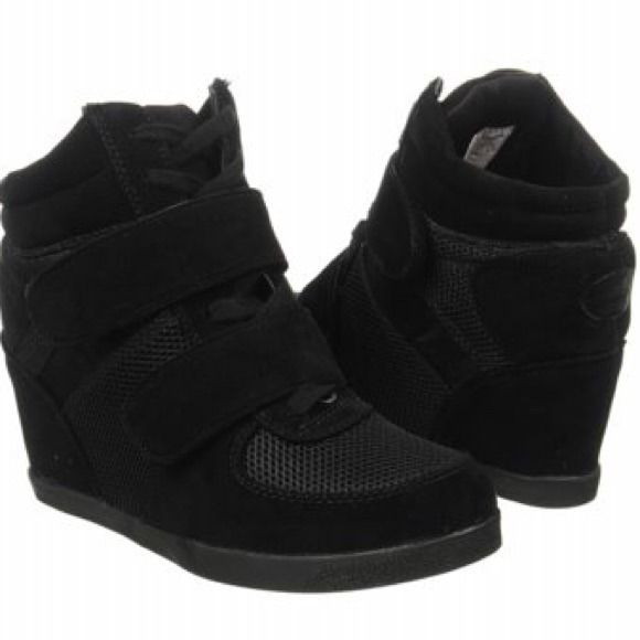 all black sneaker wedges wanted black wedge sneakers from darlene s closet on all black sneaker wedges wanted black wedge sneakers from darlene s closet on