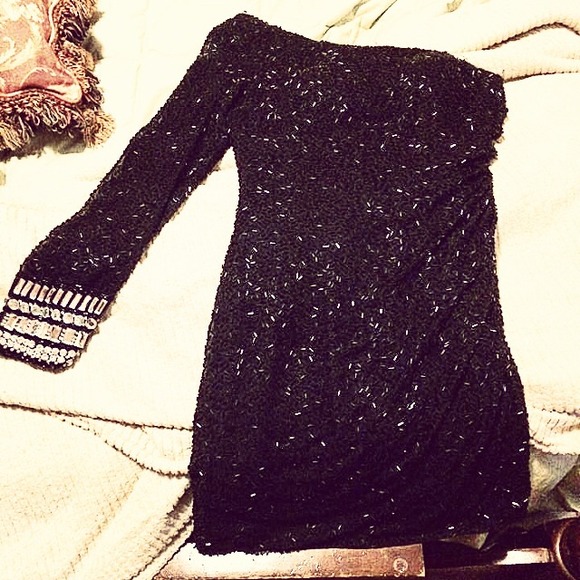 Sherri hill dress paid around $500 asking $100