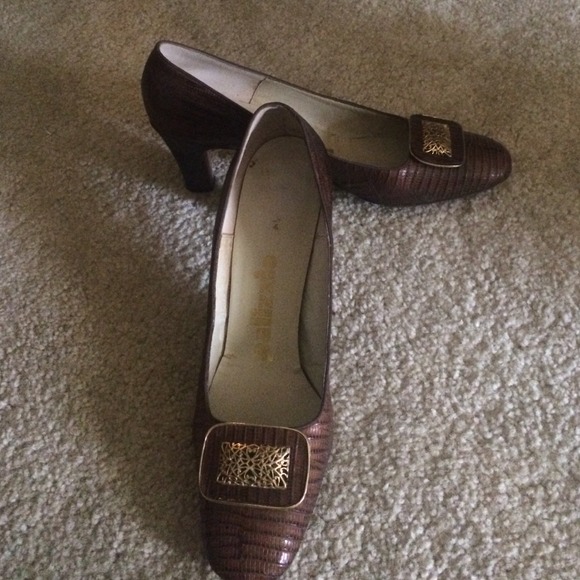 Tan palizzio shoes