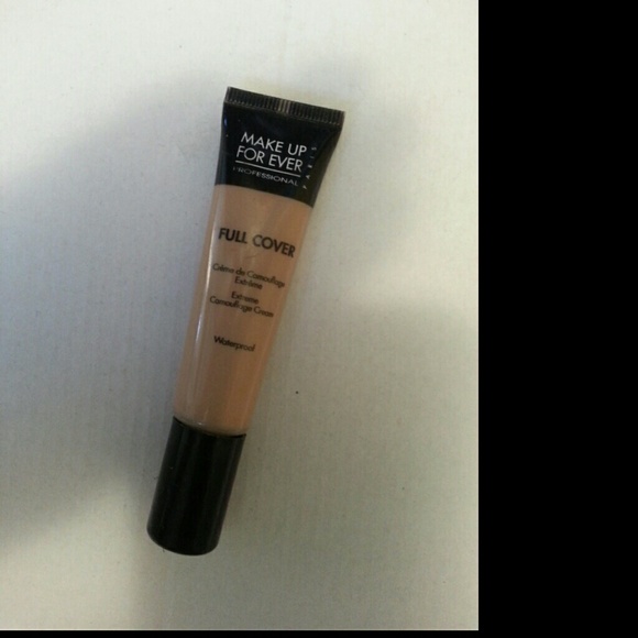 $20pypl: Make up for ever Full cover concealer #10