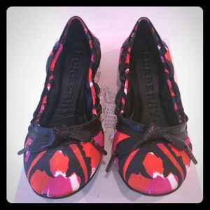 33 burberry shoes new w out tags burberry leather 33 burberry shoes new w out tags burberry leather