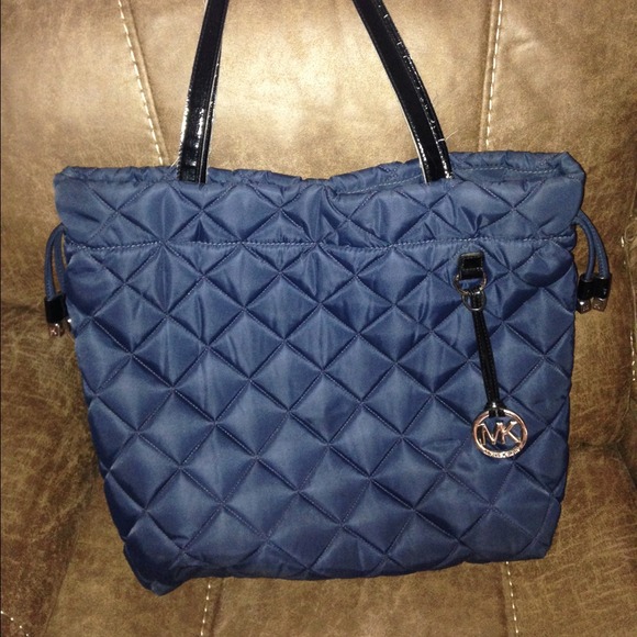 Large MK bag 100% Authentic