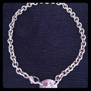 Tiffany oval necklace