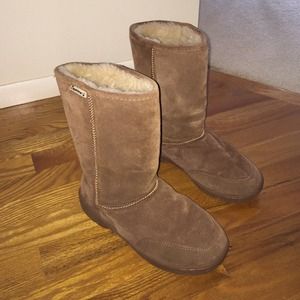 Bear Paw Boots Size 9