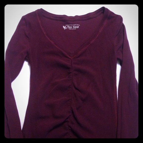 Stretchy VS rouched top