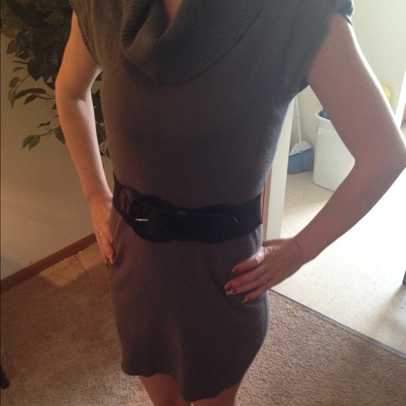 ️️PRICE ⬇️❄️⛄️Sweater dress❄️⛄️ - Picture 2 of 4