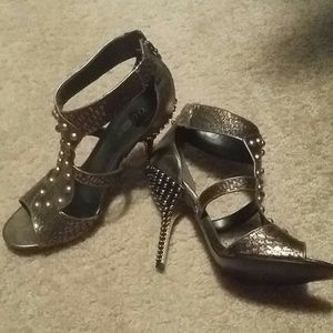 Guess Gladiator Heels