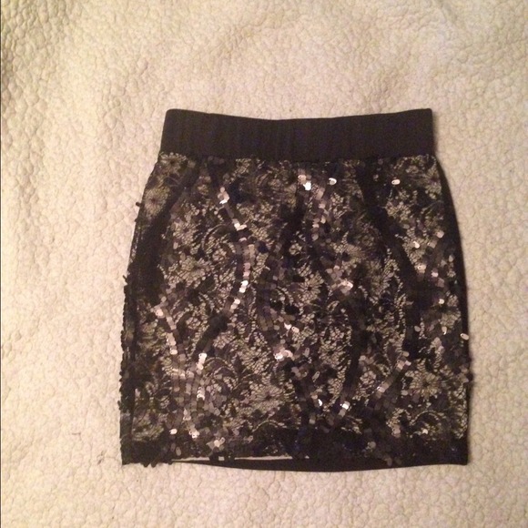 Sequence skirt